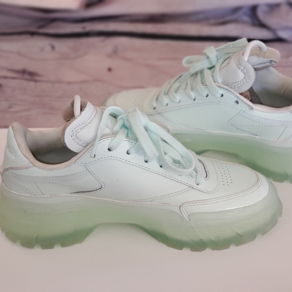 Reebox Cardi B Aqua Dust size 4.5 Big girl - Picture 13 of 17